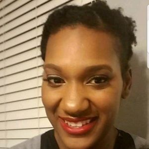 Meet your Posher, Brandi